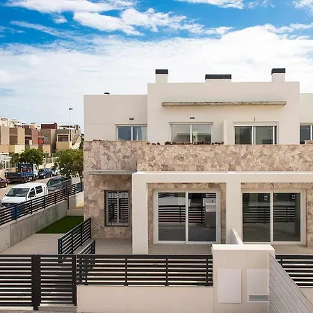 Дом отдыха Duplex Breezes Aguas Nuevas Торевьиа